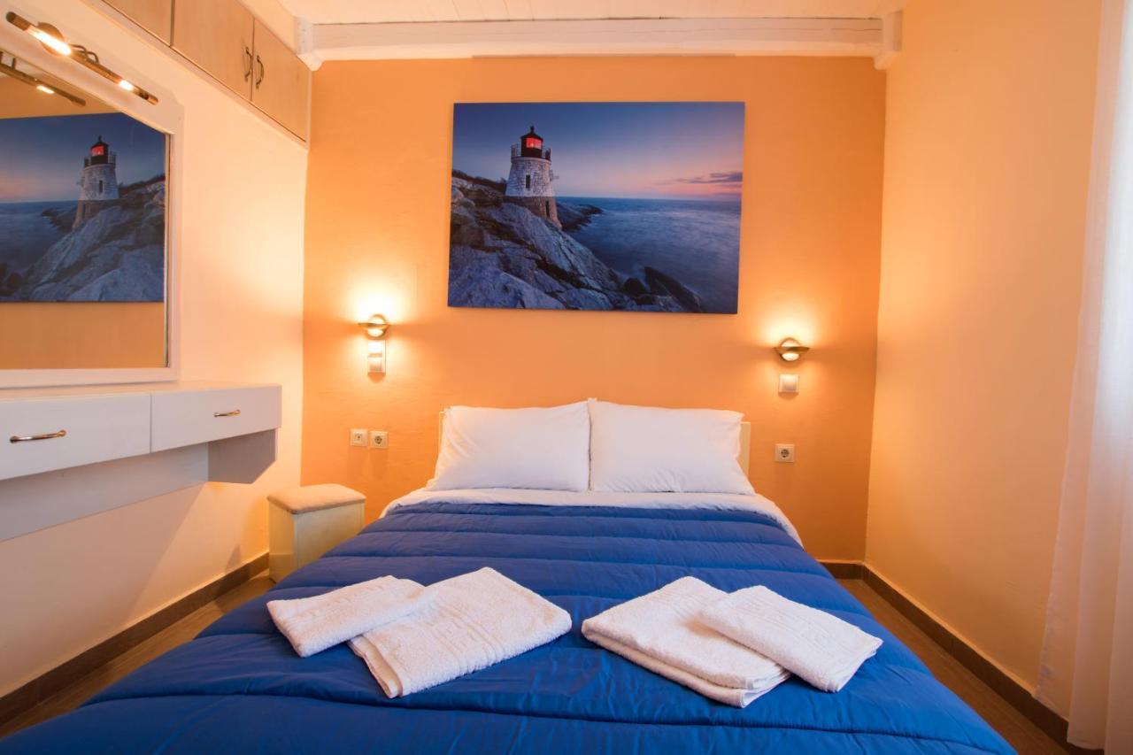 Captain Elias House Foiníkion Dış mekan fotoğraf